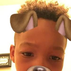 Meet your Posher, Derrick